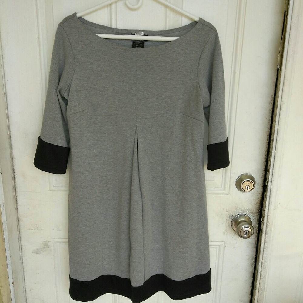 A_list sweater dress